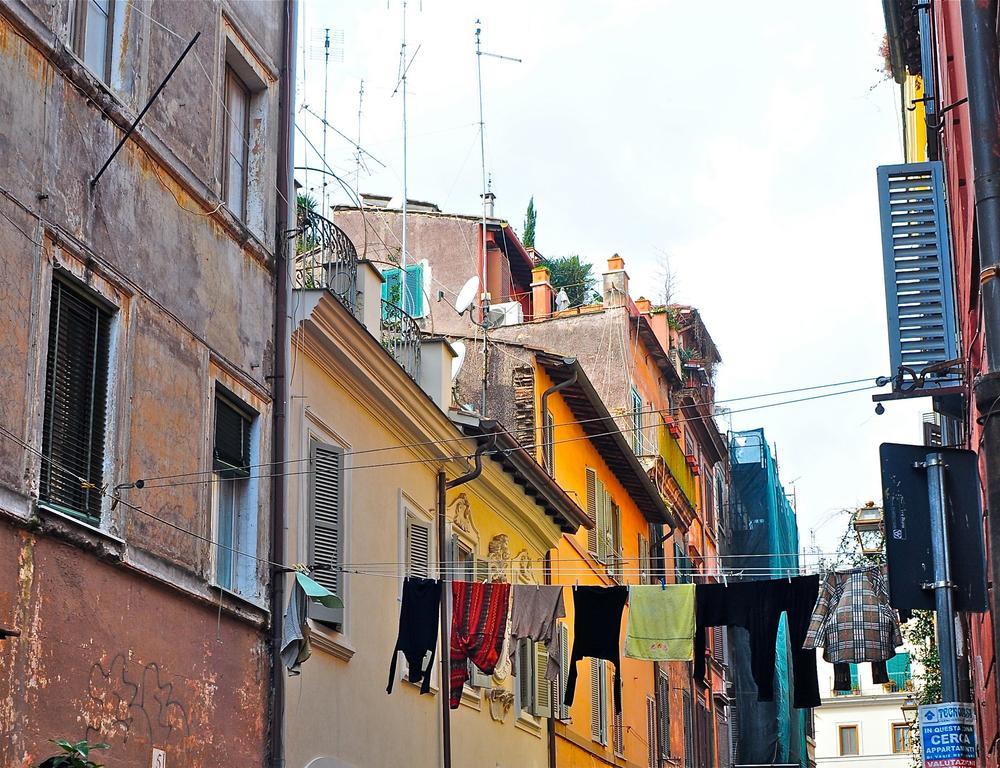 Al Portoncino * Roma